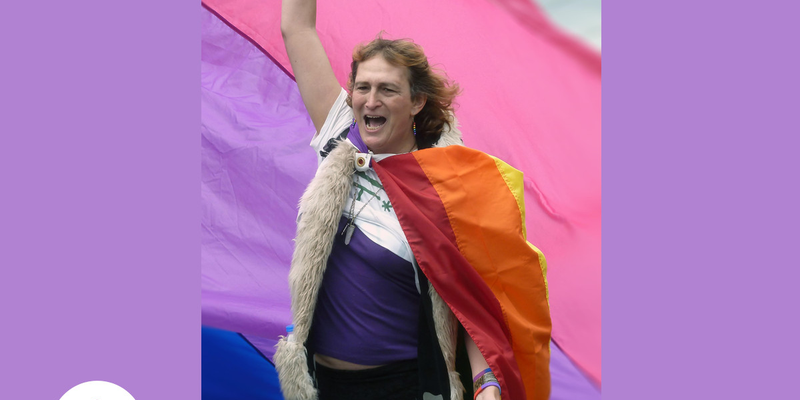 جنبش جهانی دوجنسگرا با کلیشهها میجنگد و به دنبال مشاهدهپذیری است